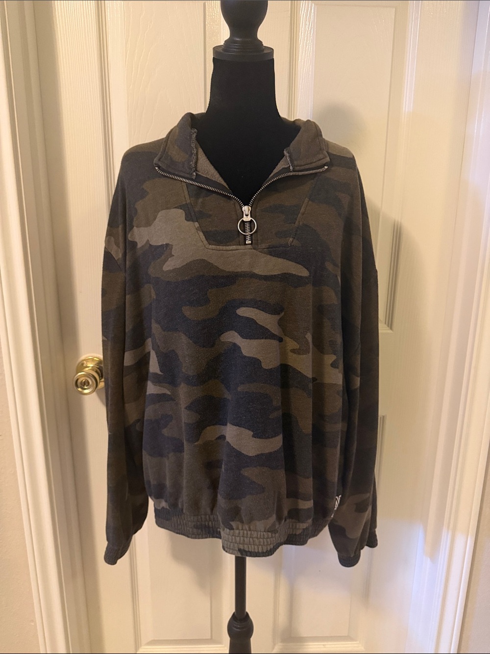 PINK Victoria's Secret Camo Half-Zip Pullover in Olive & Black